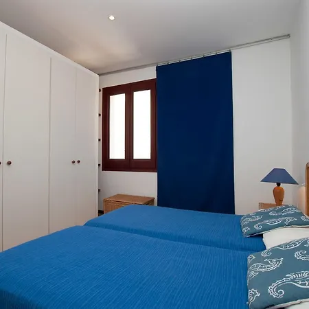 Apt Petxina Blue Lloret de Mar